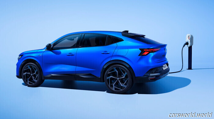The Upcoming Quick Renault Is Arriving Soon, and It May Not Be What You Anticipate | Carscoops